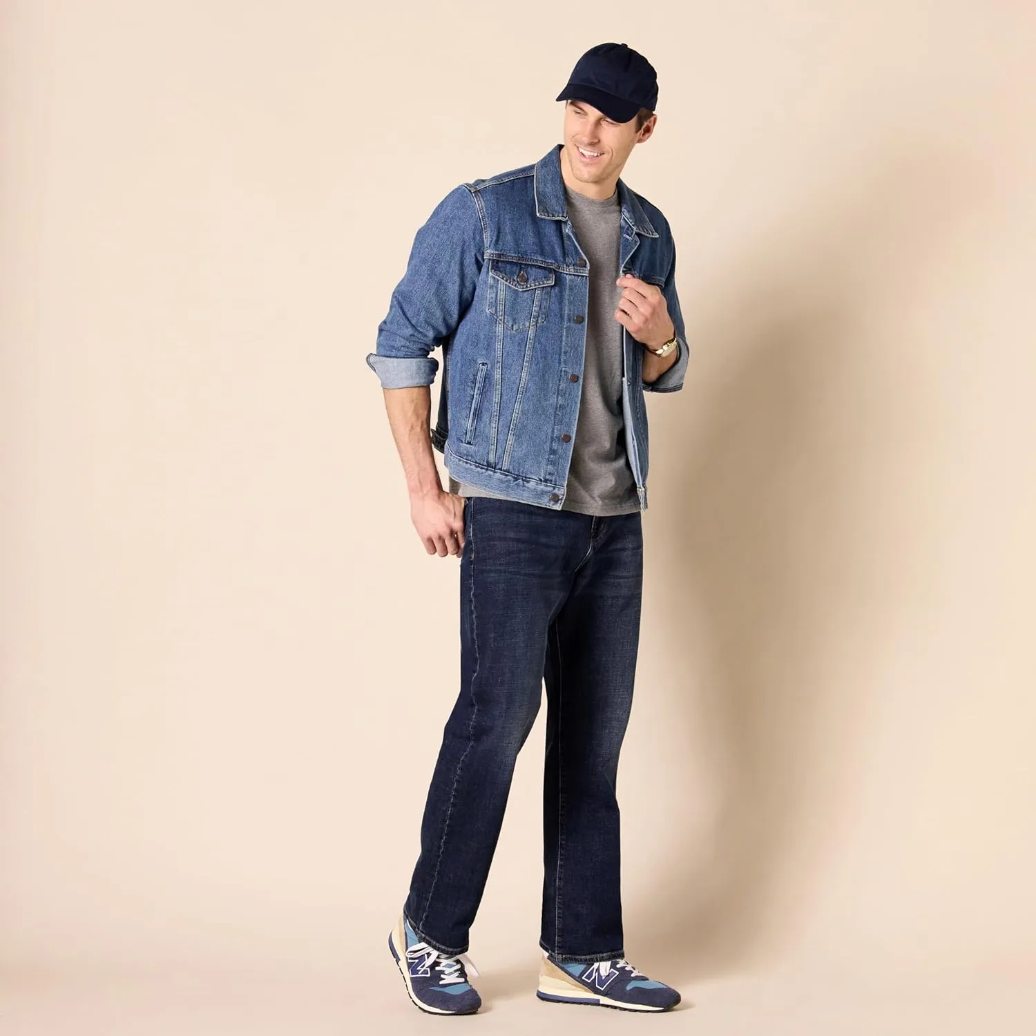 Amazon Essentials Jeans for Men Straight Fit, Bootcut