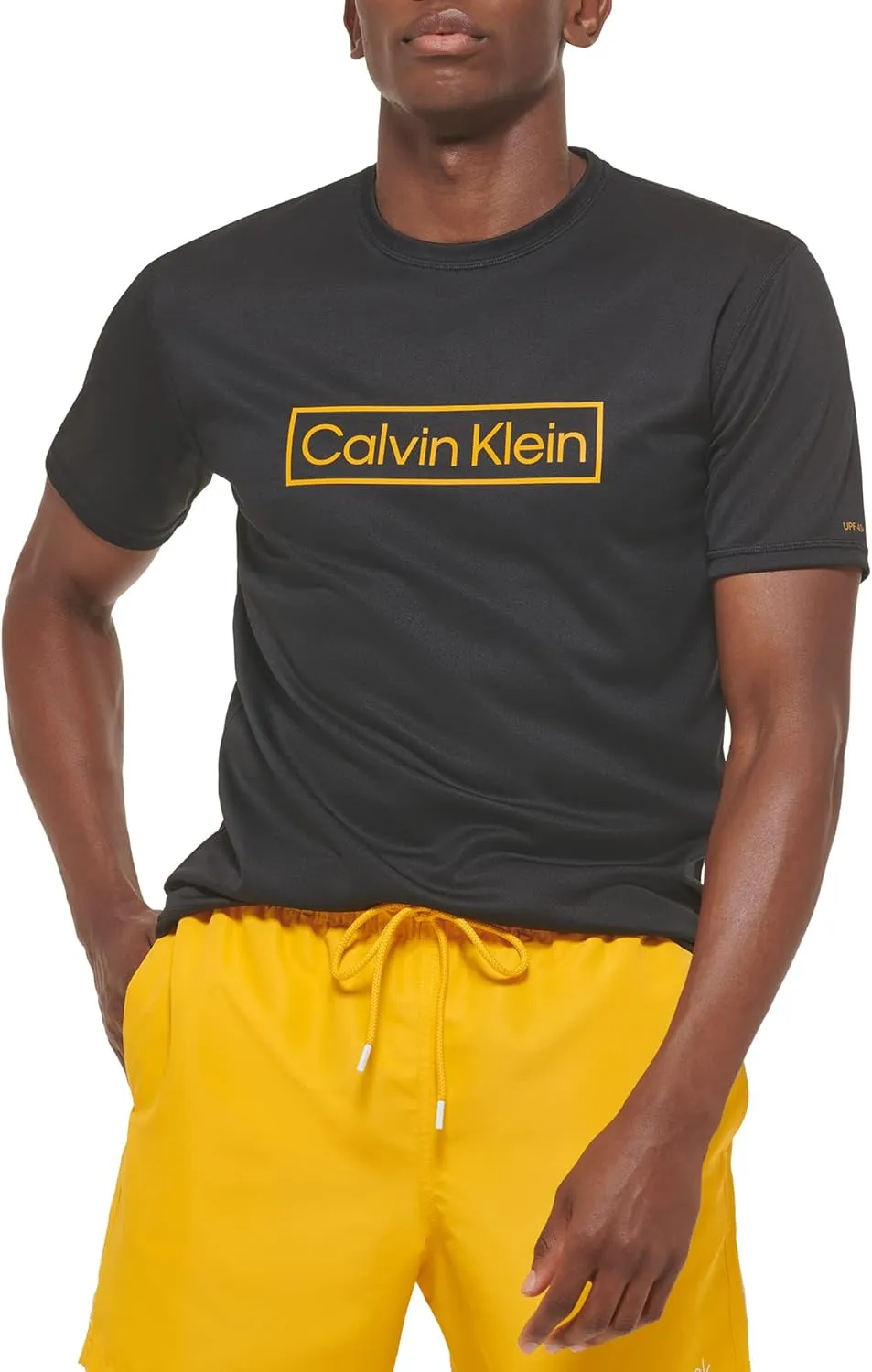 Calvin Klein Men's Standard Light Weight Quick Dry Short Sleeve 40  UPF Protection Active Top