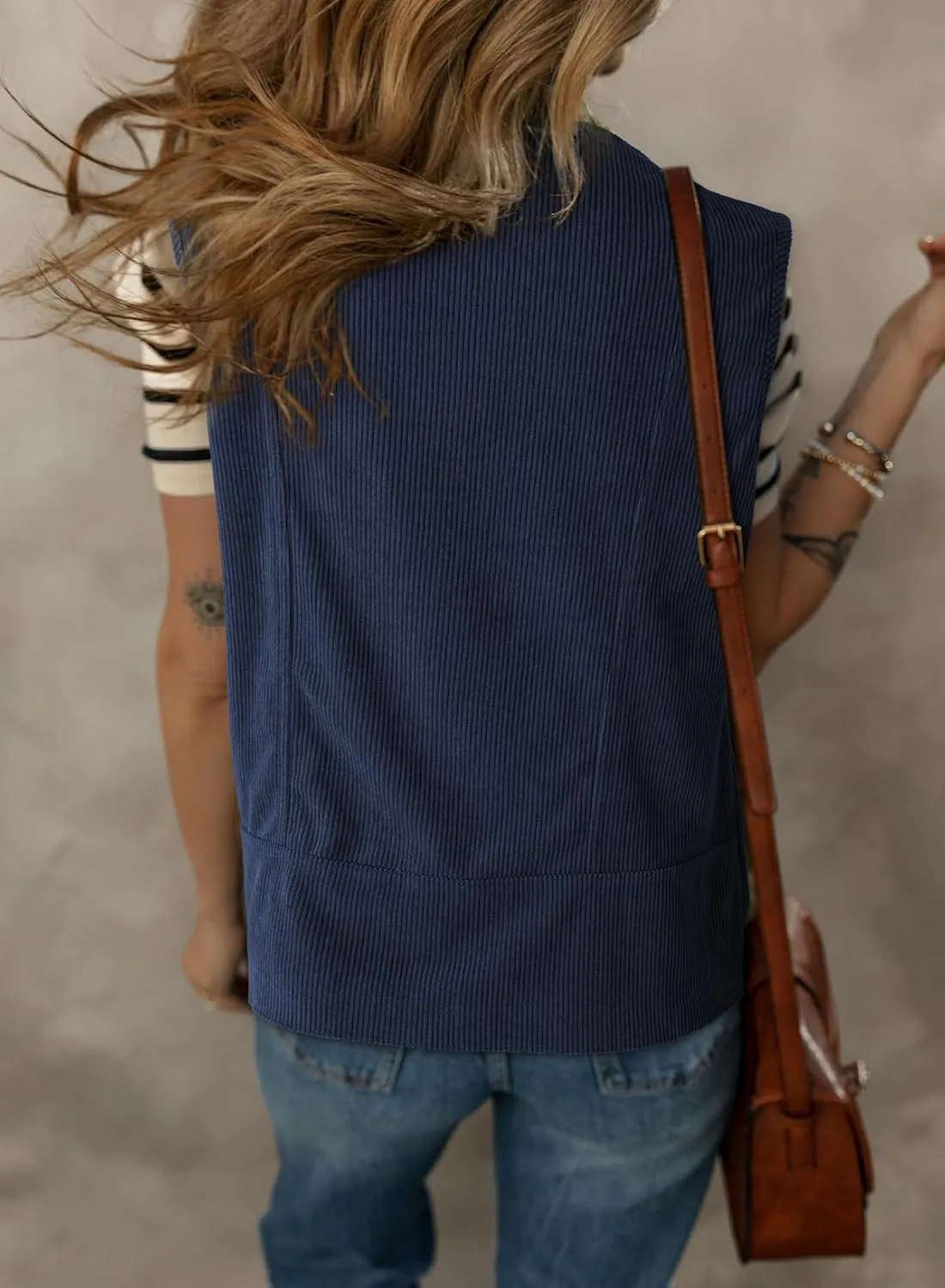 Dokotoo Womens Corduroy Vests Outerwear 2025 Button-Down Lightweight Waistcoat Sleeveless Jacket Casual Vest