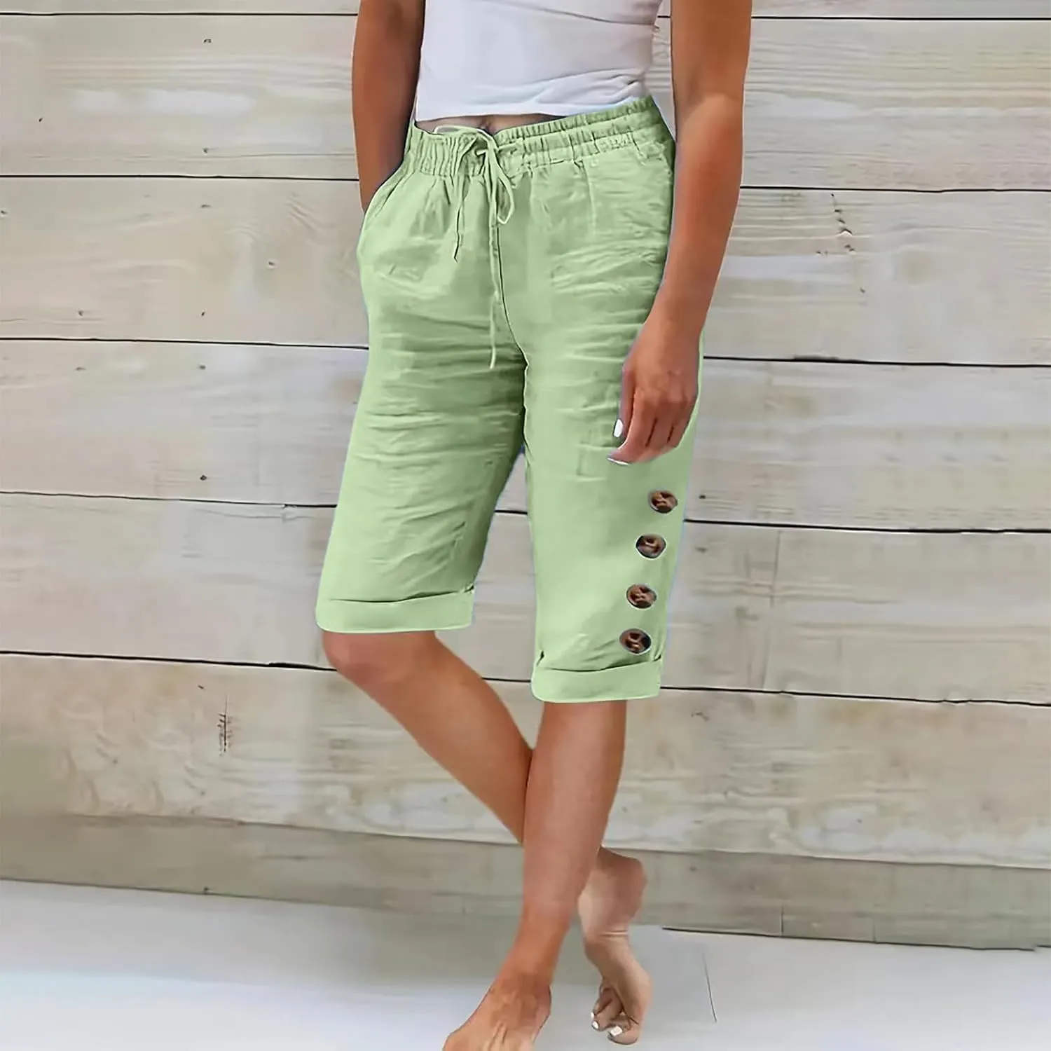 Elastic Waist Linen Shorts Women Knee Length Shorts Button Side Shorts High Waisted Bermuda Shorts with Pockets