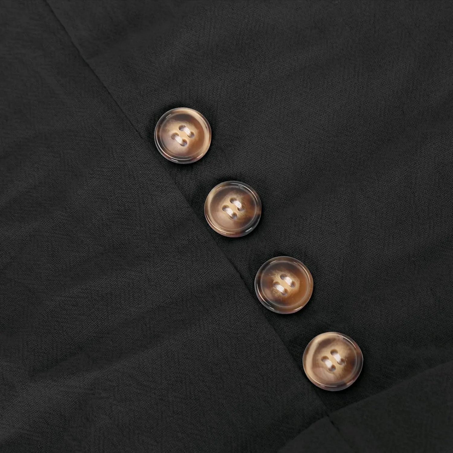 Elastic Waist Linen Shorts Women Knee Length Shorts Button Side Shorts High Waisted Bermuda Shorts with Pockets