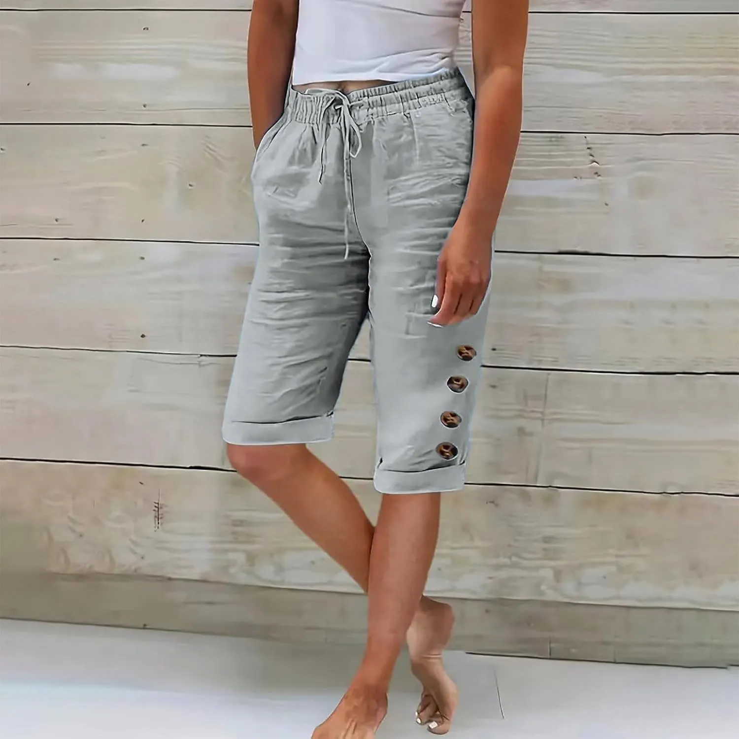 Elastic Waist Linen Shorts Women Knee Length Shorts Button Side Shorts High Waisted Bermuda Shorts with Pockets