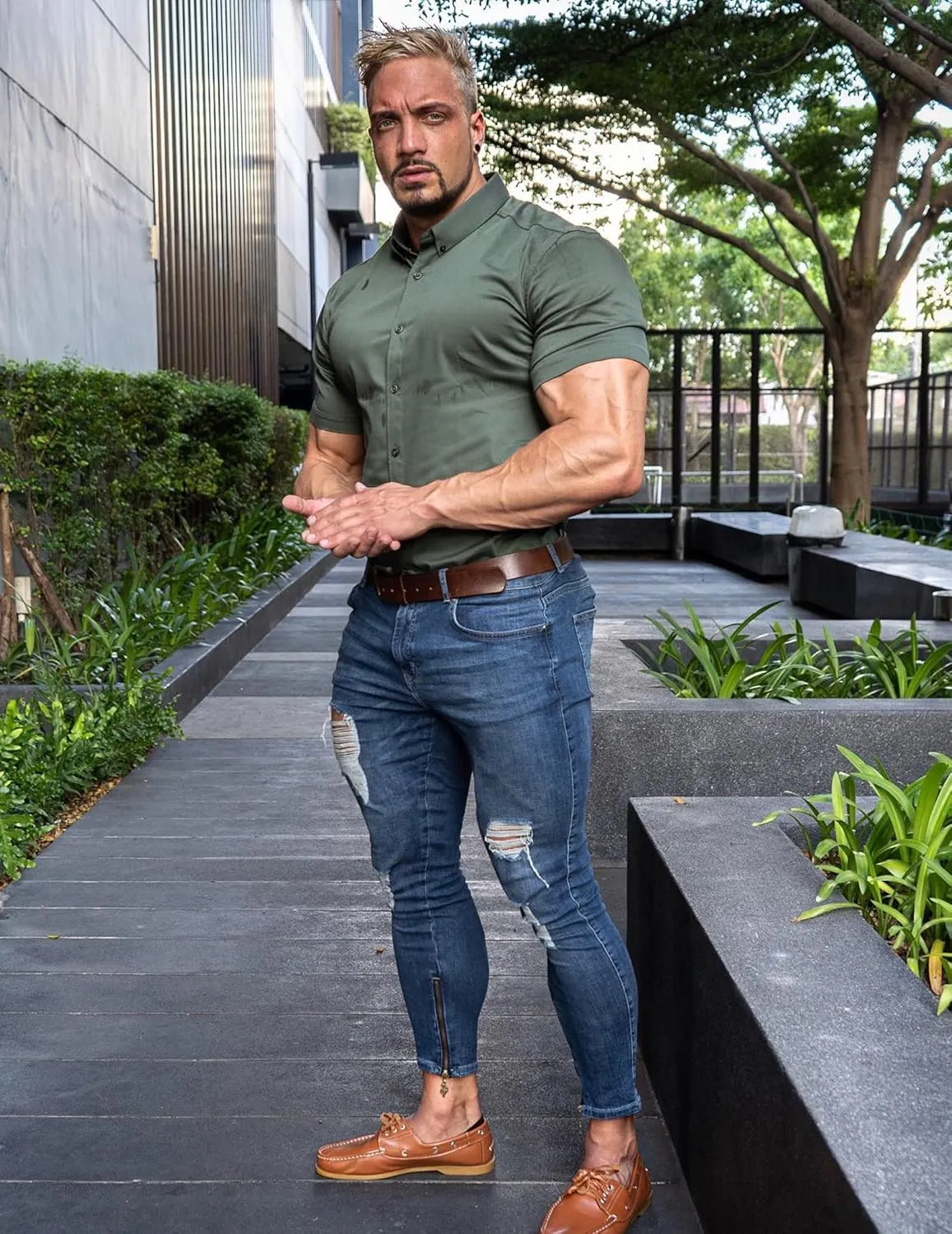 Men's Muscle Fit Dress Shirts Slim Fit Button Down Short Sleeve Shirts