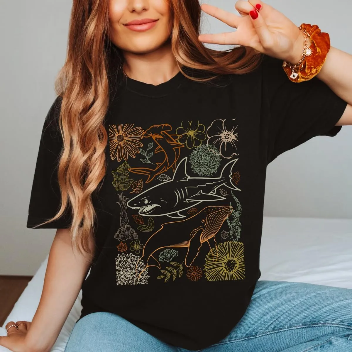 Oversized Tshirts Cute Tops for Women Shark Flower Graphic Tees Tops Summer Casual Loose Beach Vacation Shirts