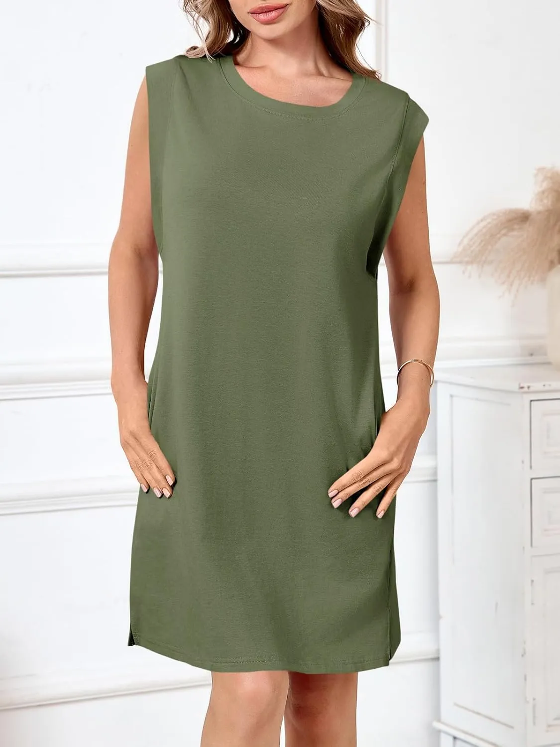 Wenrine Womens Summer Mini Dress Casual Loose Sleeveless Crewneck Slit Basic T Shirt Dresses with Pockets