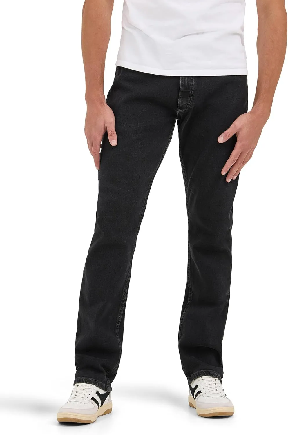 Wrangler Men's Free to Stretch Athletic Fit Jeans