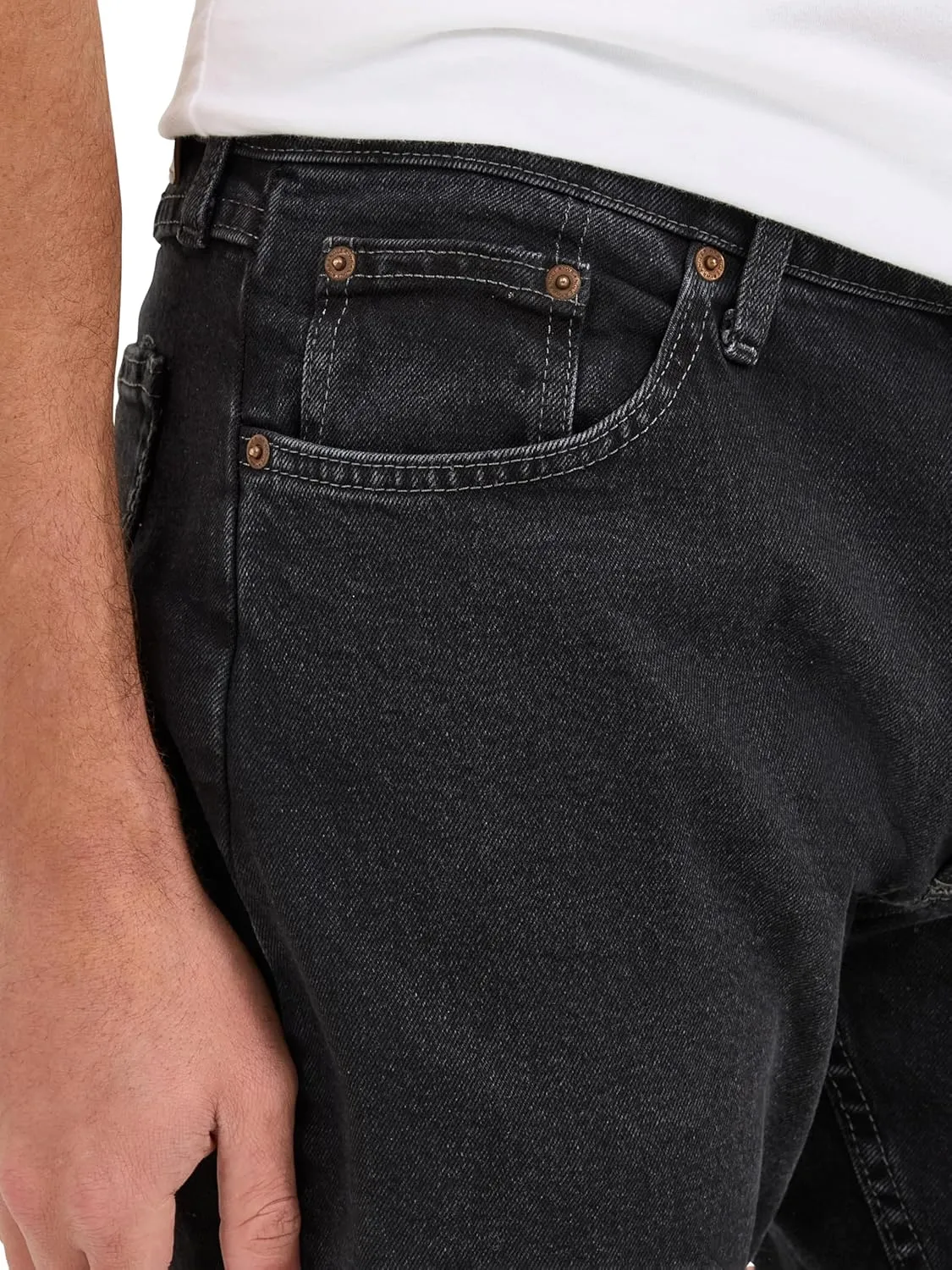 Wrangler Men's Free to Stretch Athletic Fit Jeans